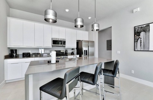 Reunion Hotel | Blissful Condo Retreat near Disney with Resort & Waterpark Access - B35-102