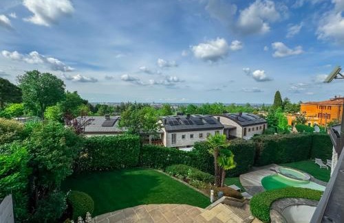 San Lazzaro di Savena Villa | [Blissful Haven]Luxurious VILLA with POOL* * * * *