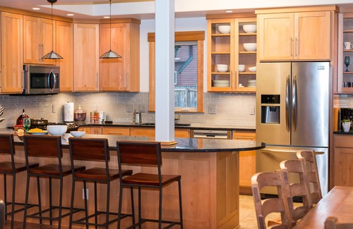 Dover Bay Cabin | Blissful Lakefront Living Minutes From Dover Bay & Sandpoint