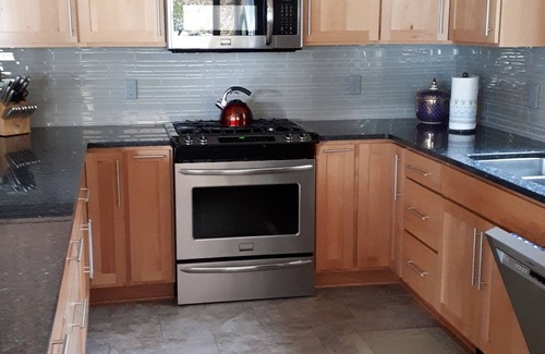 Dover Bay Cabin | Blissful Lakefront Living Minutes From Dover Bay & Sandpoint