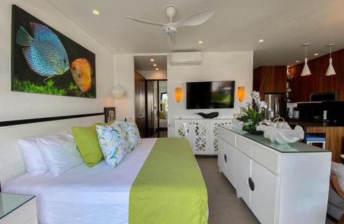 Colonia 5 de Diciembre House | Blissful Ocean-View Penthouse with Rooftop Pool