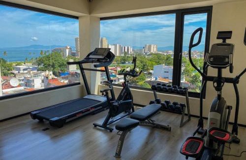 Colonia 5 de Diciembre House | Blissful Ocean-View Penthouse with Rooftop Pool