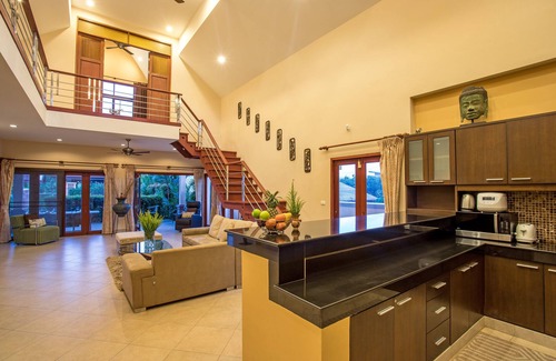 Ban Saiyuan Villa | Blissful Villa Felicity with Ample Space