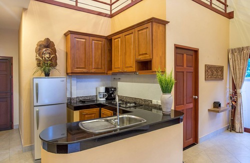 Ban Saiyuan Villa | Blissful Villa Felicity with Ample Space