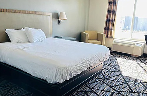Indianapolis Hotel | BlissPoint Inn Northwest Indianapolis