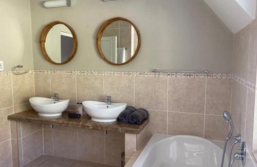 Mountainside Bed & Breakfast | Bloemenzee Boutique B&B
