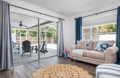 Bradenton House | Bloom Lagoon! Tropical home with heated pool and grill! Pet Friendly!