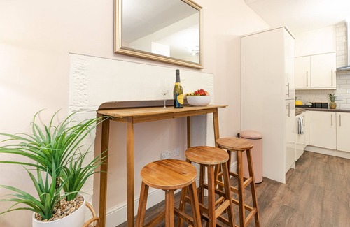 Lancaster House | Bloomfield 2