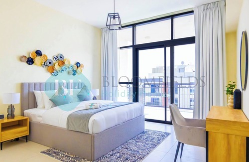 Al Raha Beach Apartment | Bloomfields 1BR Canal The View Raha Beach