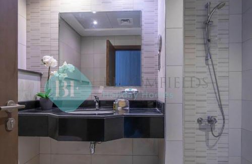 Al Raha Beach Apartment | Bloomfields 1br Canal The View Raha Beach