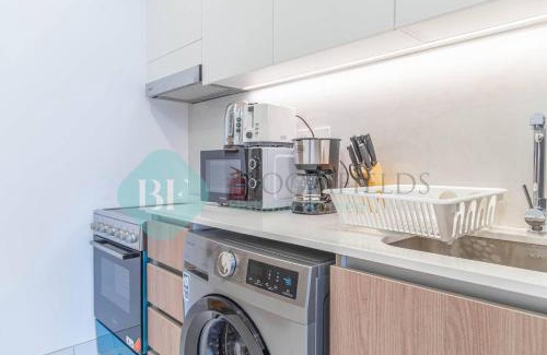 Al Raha Beach Apartment | Bloomfields Stylish Stu In Thalassa Beach Front