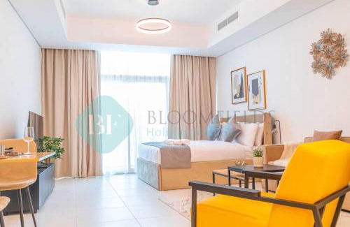 Al Raha Beach Apartment | Bloomfields Stylish Stu In Thalassa Beach Front
