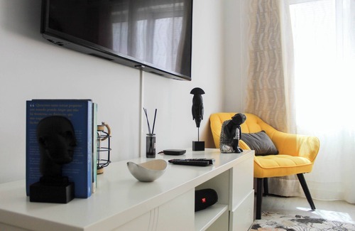 Ponta Delgada Apartment | Blossom Cozy Home