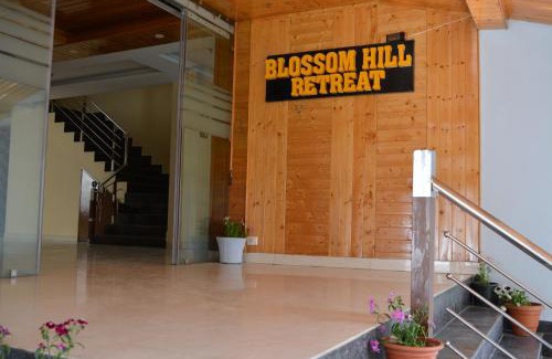 New Manali Hotel | Blossom Hill Retreat