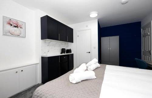 Peterborough Apartment | Blossom House En-suite Whole