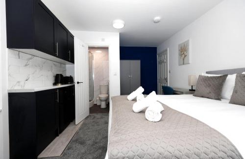 Peterborough Apartment | Blossom House En-suite Whole