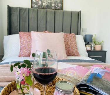 King's Lynn House | Blossom Lodge - Detached bungalow near Kings Lynn