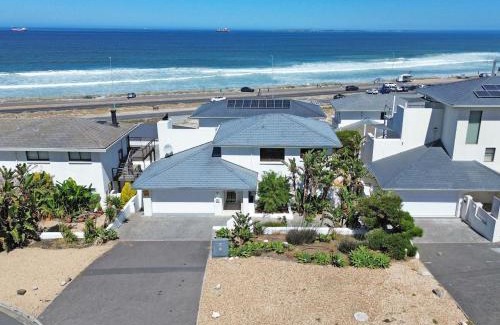 Bloubergstrand House | Blouberg Beach House