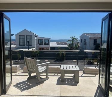 Big Bay House | Blouberg Village Place