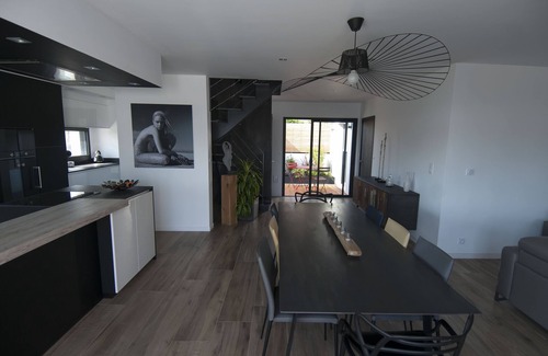 Doelan Villa | Blow of heart assured for this villa 5 * with swimming pool and SPA face sea