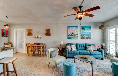 Winthrop Holding House | Blowfish Bungalow-Cowboy Pool FirePit Ping Pong
