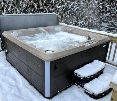 Blowing Rock House | Blowing Rock Getaway: Pet-Friendly Cabin for a Peaceful Mountain Retreat