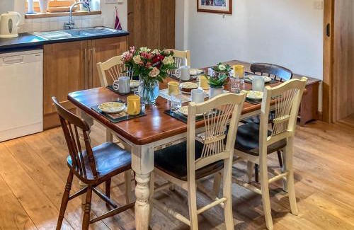 Irstead House | Bluddles Dairy 6
