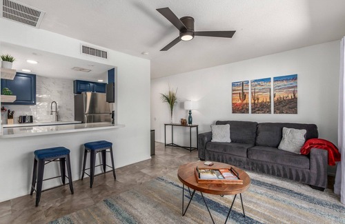 Casita Real Apts. Cottage | Blue Abode - Old Town Scottsdale - Pool &bbq Grill