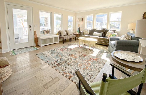 Wrightsville Beach House | Blue Aerie by Sea Scape Properties