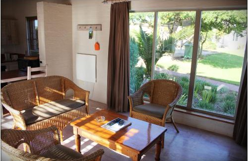 Saldanha Cabin | Blue Bay Lodge