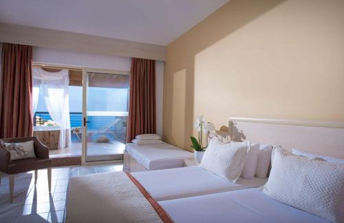 Mononaftis Resort | Blue Bay Resort Hotel