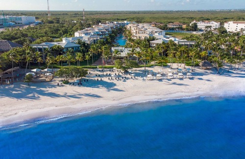 Punta Cana Resort | Blue Beach Luxury All Inclusive Resort
