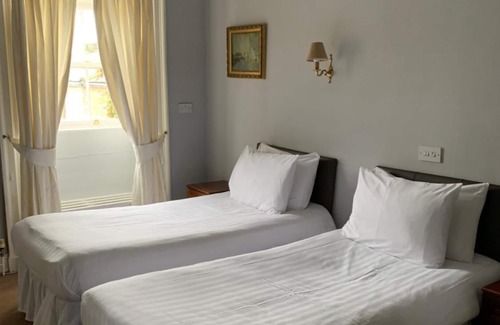 Belford Hotel | Blue Bell Hotel