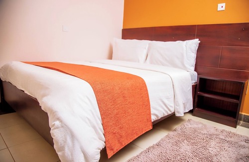Entebbe Hotel | Blue Berries Hotel