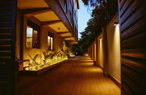 Entebbe Hotel | Blue Berries Hotel