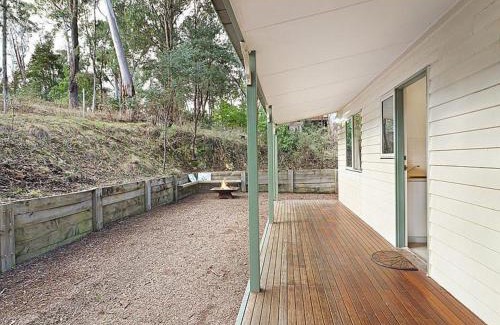 Sawmill Settlement House | Blue Bird Cottage