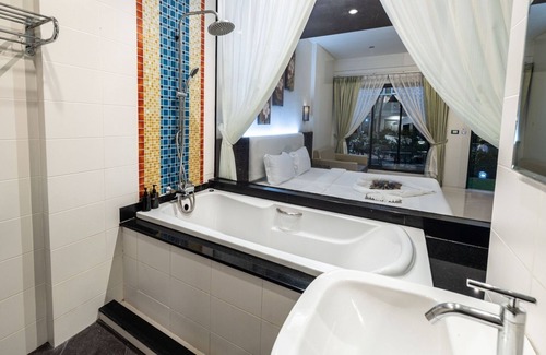 Phuket Hotel | Blue Carina Hotel