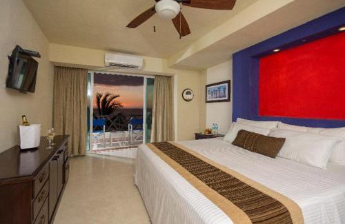Amapas Hotel | Blue Chairs Beachfront Resort Puerto Vallarta - Adults Only