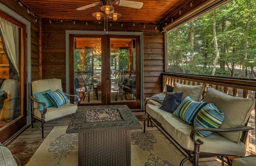 Mineral Bluff Cabin | Blue Chalet by Escape to Blue Ridge