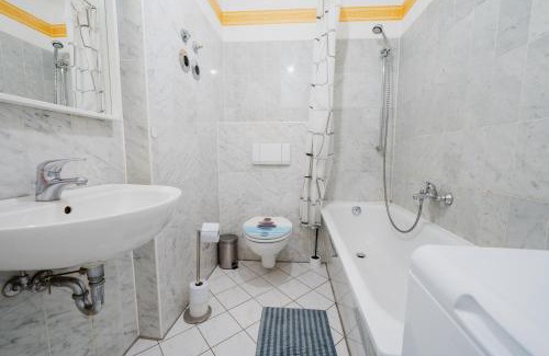 Magdeburg Apartment | Blue Chili 05 - Charmante 2-Zimmer Albauwohnung - 5 Pax - WIFI-Netflix