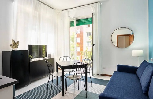 Fiera Apartment | Blue City Paradise in Milan Center