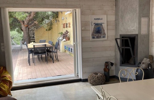 Niolon House | Blue coast, 200 metres from the sea, superb view, jacuzzi