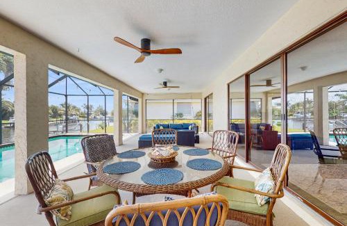 Punta Gorda House | Blue Dolphin