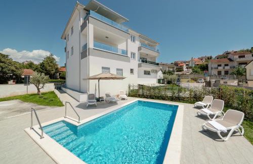 Pjescana Uvala Apartment | Blue Dream