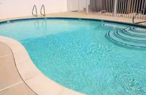 Southend Condo | Blue Dunes Condo. Great Location. Beach Block.