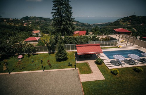 Trabzon Apartment | Blue & Green Villa Gursoy