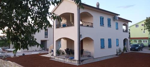 Milovcici Apartment | Blue harmony 2