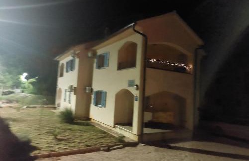Milovcici Apartment | Blue harmony 2