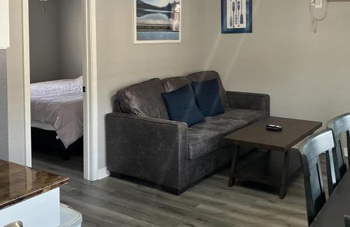 Branson House | Blue Haven 28