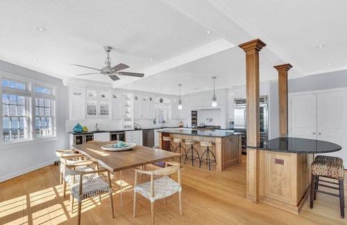 Wall House | Blue Haven by the sea- Ocean Front Oasis in the Heart of the Jersey Shore